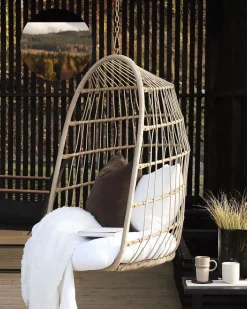 Beliani Riipputuoli Jalustalla Polyrottinki Beige Allera Store