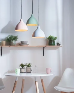 Beliani Riippuvalaisin Kipsi Vaaleanpunainen Lambro New