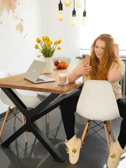 Beliani Ruokapoyta Akaasia Vaalea Puu/Musta 200 X 95 Cm Valbo New