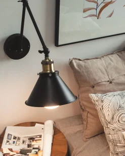 Beliani Seinavalaisin Metalli Musta 2 Kpl Narva Shop