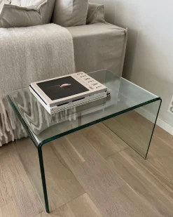 Beliani Sivupoyta Lasi Kirkas Lourdes New