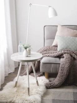 Beliani Sivupoyta Marmorikuvio Valkoinen/Hopea Ramona Discount