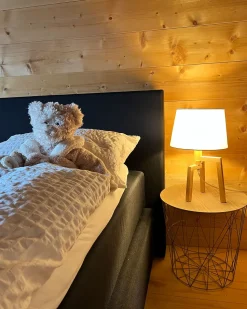 Beliani Sivupoyta Metalli Säilytystila Musta Lanark Shop