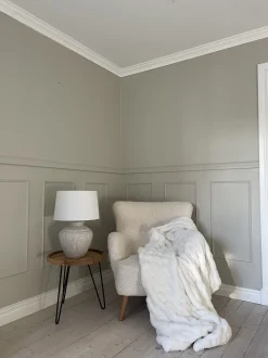 Beliani Sivupoyta Tiikki Tumma Puu/Musta Bondiss Best Sale