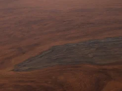 Beliani Sivupoyta Tiikki Tumma Puu/Musta Detah Online