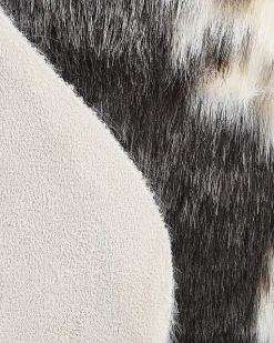 Beliani Tekotalja 60X90 Cm Lehma Mustavalkoinen Nambung Flash Sale