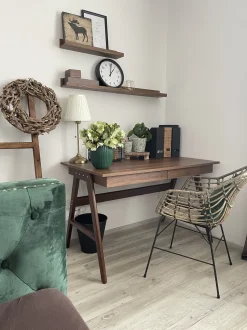 Beliani Tyopoyta 2 Laatikkoa Tumma Puu 120 X 70 Cm Sheslay Hot