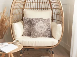 Beliani Tyyny 45 X 45 Cm Ruskea Mimisal Store