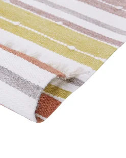 Beliani Ulkomatto Monivarinen 160 X 230 Cm Tozakli Best