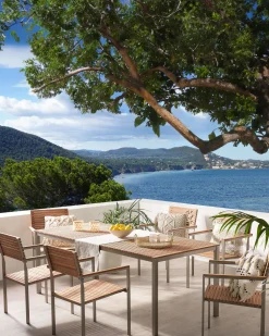 Beliani Vaalea Tiikkipuinen Puutarhatuolisetti 6 Kpl Viareggio Outlet