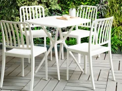 Beliani Valkoinen 4-Istuttava Ulkoruokailuryhma Sersale Fashion