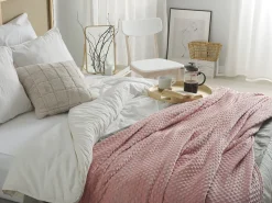 Beliani Viltti 200 X 220 Cm Vaaleanpunainen Samur Best