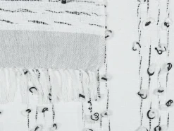 Beliani Viltti 130X150 Cm Vaaleanharmaa Yamalak Online