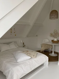 Beliani Yopoyta Manty Laatikko Valkoinen Giulia Cheap